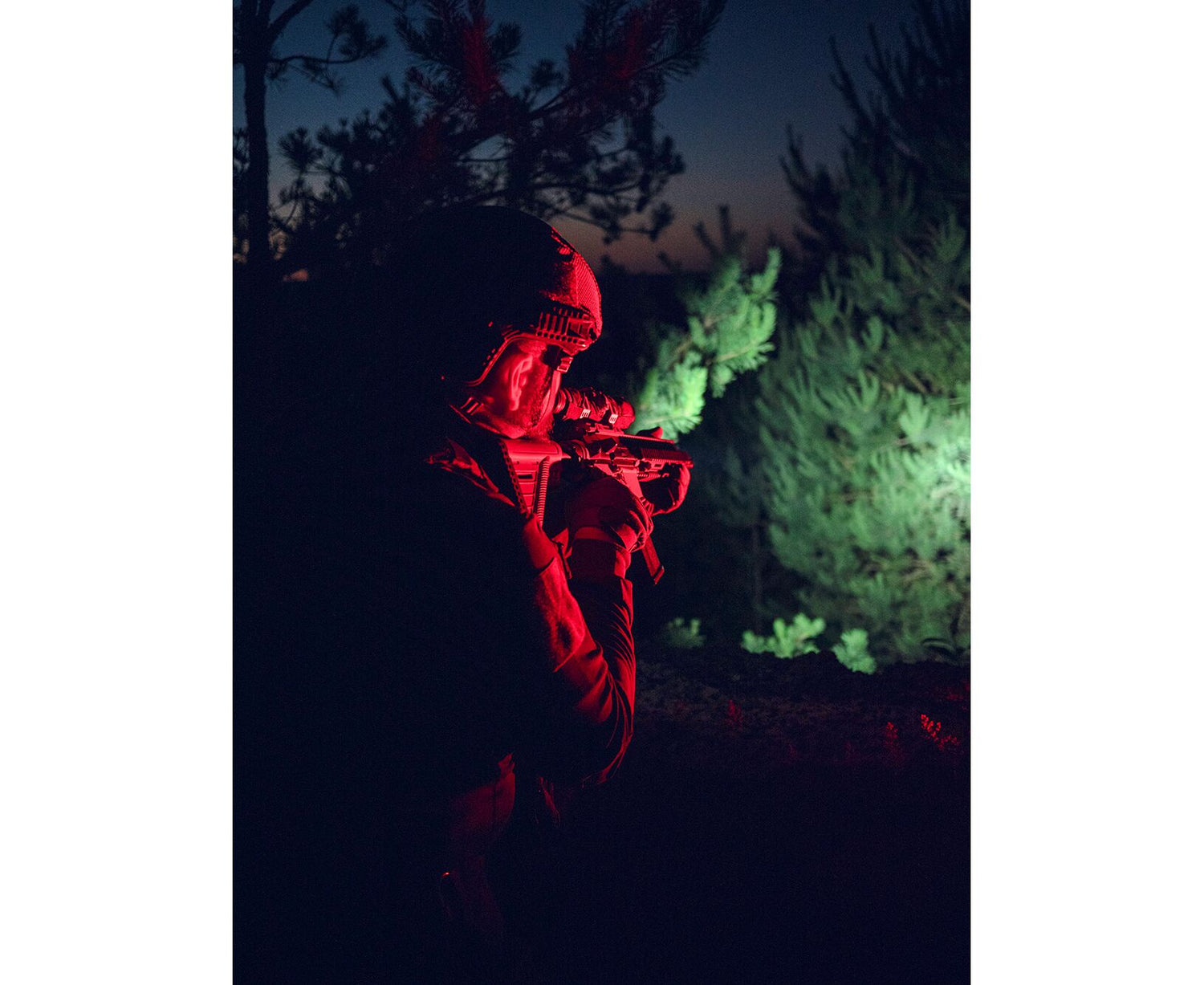 Armytek Flashlights Dobermann Pro Magnet USB (warm light)