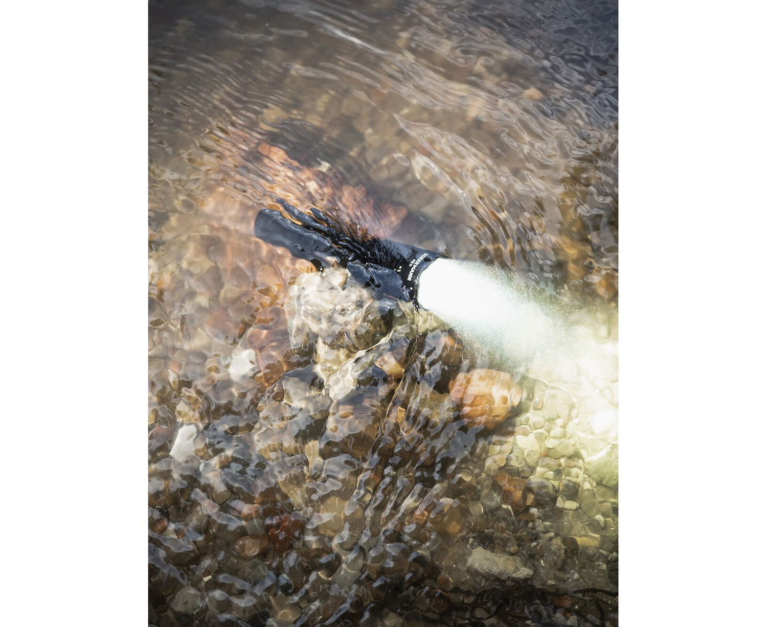 Armytek Flashlights Dobermann Pro Magnet USB (warm light)